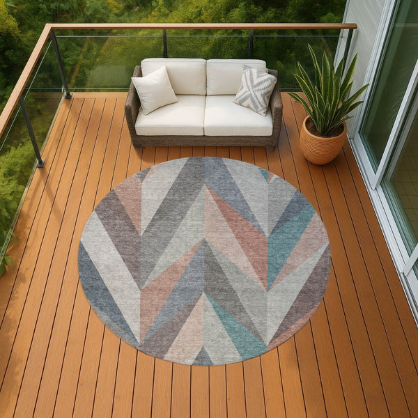 HomeRoots 8' Round Geometric Area Rug in Copper, Ivory & Taupe - Washable, Durable for Indoor & Outdoor Use 641196