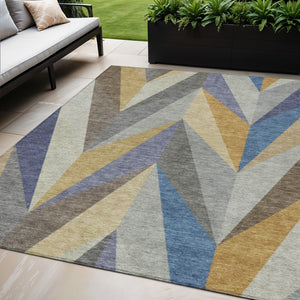 HomeRoots 5' Geometric Washable Area Rug in Gold, Blue & Ivory - Durable Indoor/Outdoor Style for High-Traffic Spaces 641201
