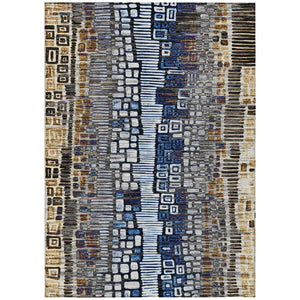 HomeRoots 5' Stylish Geometric Washable Area Rug in Pewter, Ivory, Blue & Gold for Indoor/Outdoor Use 641327