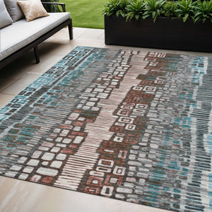 HomeRoots 5' Teal Blue, Ivory & Brown Geometric Area Rug – Washable Indoor/Outdoor Rug for High-Traffic Spaces 641333