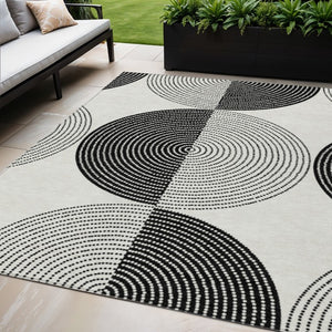 Geometric Polyester Area Rug Washable Stain Resistant Indoor Outdoor High Traffic Spaces