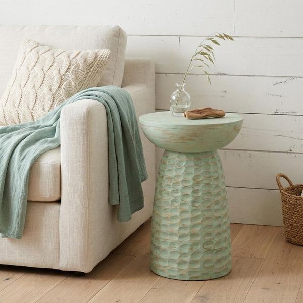 18 Inch Solid Wood Round Pedestal Accent Table with Distressed Farmhouse Finish for Living Room