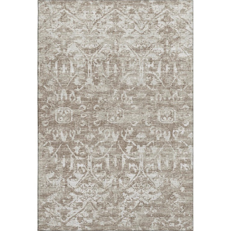 HomeRoots Damask Washable Polyester Area Rug for Indoor Outdoor Patios and Living Room Spaces 5' x 8' 642615