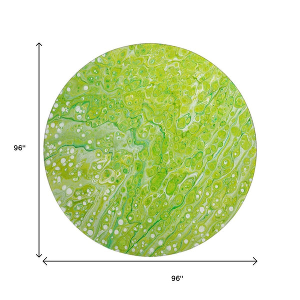 HomeRoots 8' Shamrock Green Round Area Rug - Stylish Abstract Design, Washable & Durable for Indoor/Outdoor Use 642826