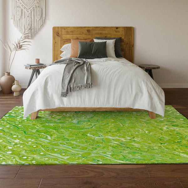 HomeRoots 10' Shamrock Green & Ivory Abstract Washable Rug – Durable Indoor/Outdoor Design for High-Traffic Areas 642829