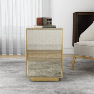 HomeRoots 22" Stunning Silver and Gold Mirrored Glass End Table – Chic, Ready-to-Use Accent for Any Room 642846