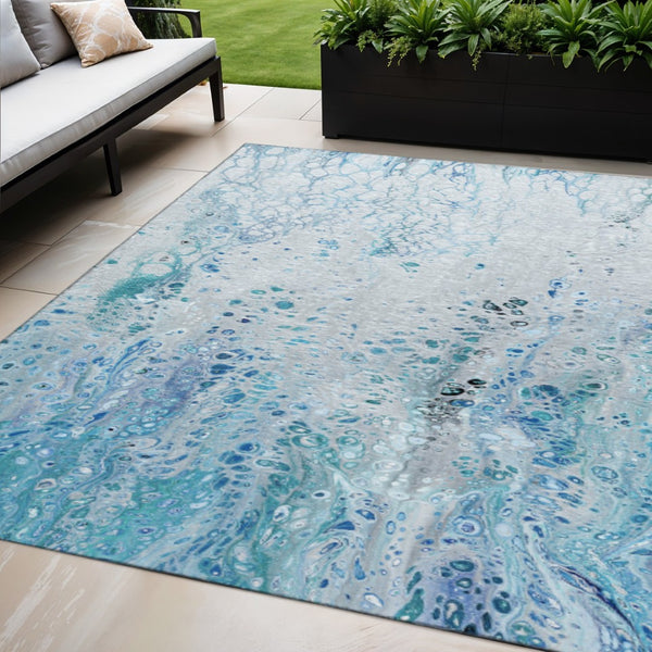 HomeRoots 5' X 8' Light Blue & Ivory Abstract Washable Area Rug - Modern, Durable, Indoor & Outdoor Design 643548