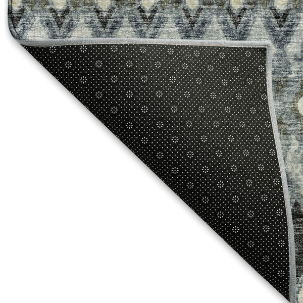 HomeRoots 5' X 8' Tribal Area Rug in Midnight & Gray - Machine Washable, UV Protected, Stylish & Durable! 643793