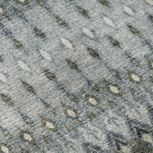 HomeRoots 5' X 8' Tribal Area Rug in Midnight & Gray - Machine Washable, UV Protected, Stylish & Durable! 643793