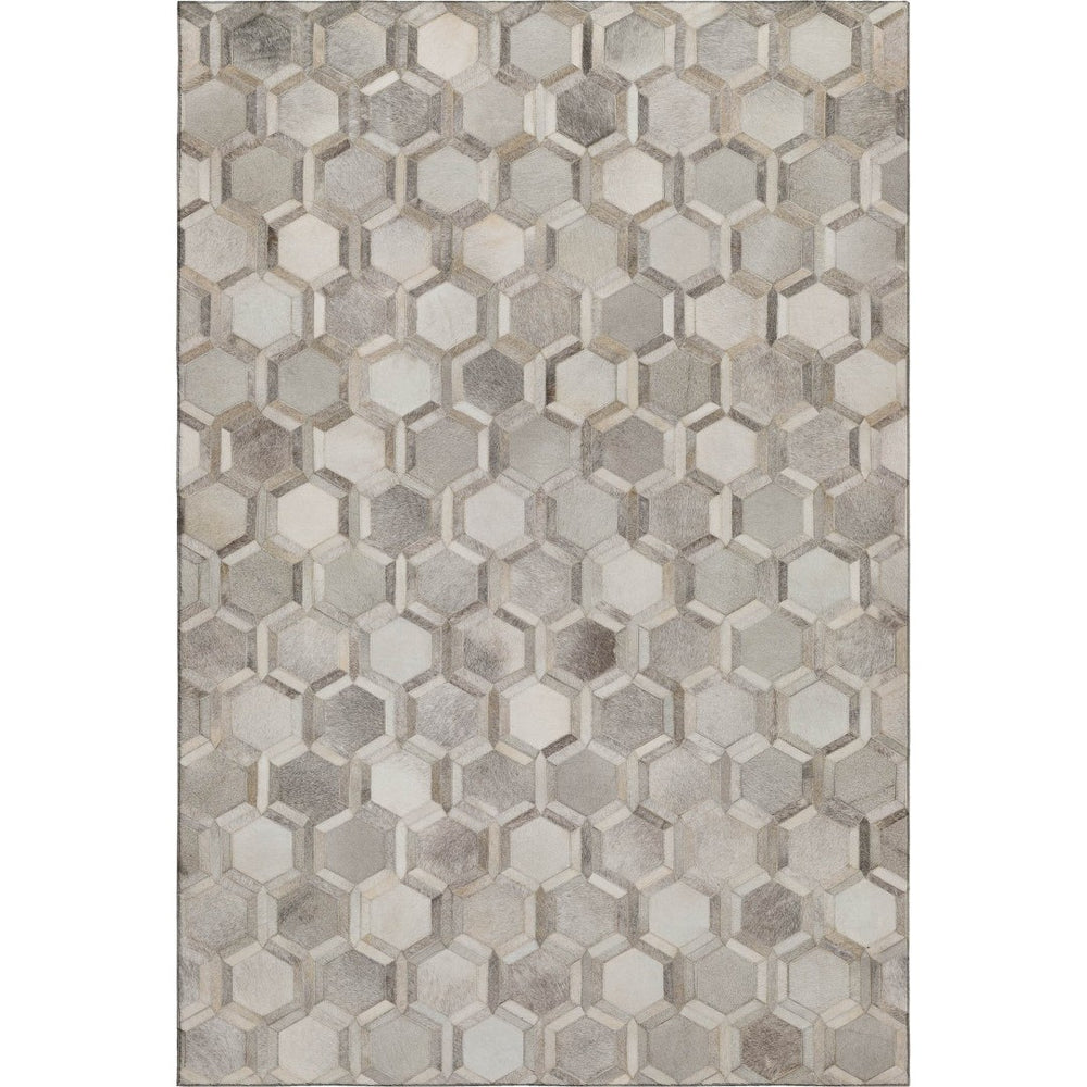HomeRoots 8' X 10' Modern Geometric Washable Area Rug in Gray, Ivory & Beige - UV Protected, Stain Resistant 644632