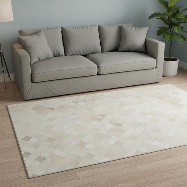 HomeRoots 5' X 8' Ivory & Gray Geometric Washable Area Rug with UV Protection for Modern Living Spaces 644642