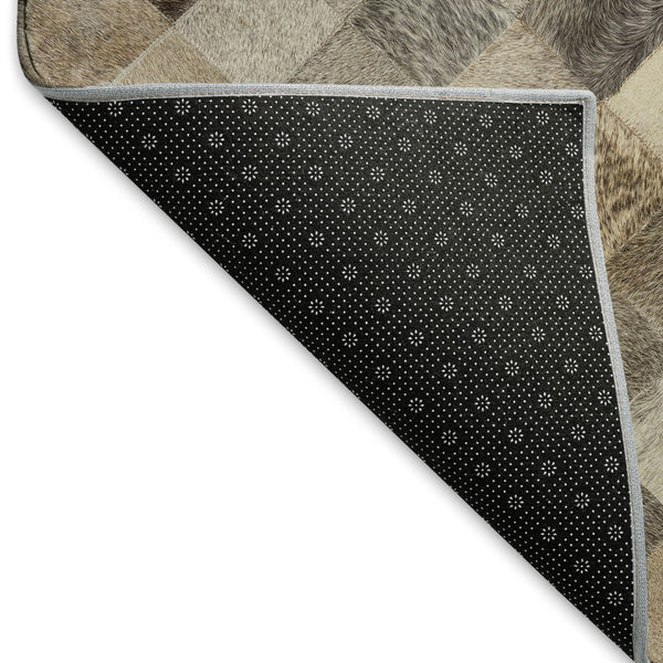 HomeRoots 5' X 8' Geometric Washable Area Rug - Gray, Ivory & Beige, UV Protected, Stain Resistant for Homes 644648
