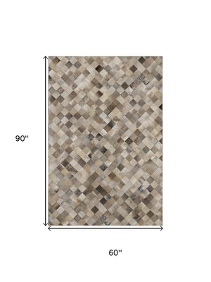 HomeRoots 5' X 8' Geometric Washable Area Rug - Gray, Ivory & Beige, UV Protected, Stain Resistant for Homes 644648