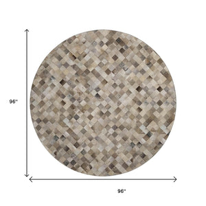 HomeRoots 8' Gray Ivory And Beige Geometric Round Rug - Washable, UV Protected, Stylish & Durable for Homes 644649
