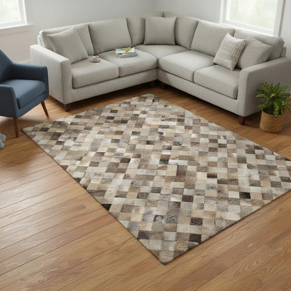 HomeRoots 10' Geometric Washable Area Rug in Gray, Ivory & Beige – UV Protection, Ideal for High Traffic Spaces 644652