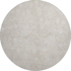 HomeRoots 8' Ivory and Gray Geometric Round Rug - Modern, Washable, UV-Protected for Indoor & Outdoor Use! 644679