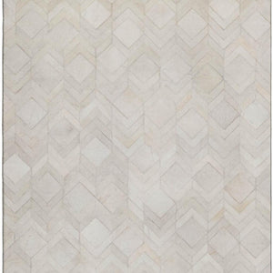 HomeRoots 10' X 14' Ivory and Gray Geometric Area Rug - Washable, UV-Protected, Durable for Homes with Kids & Pets 644682