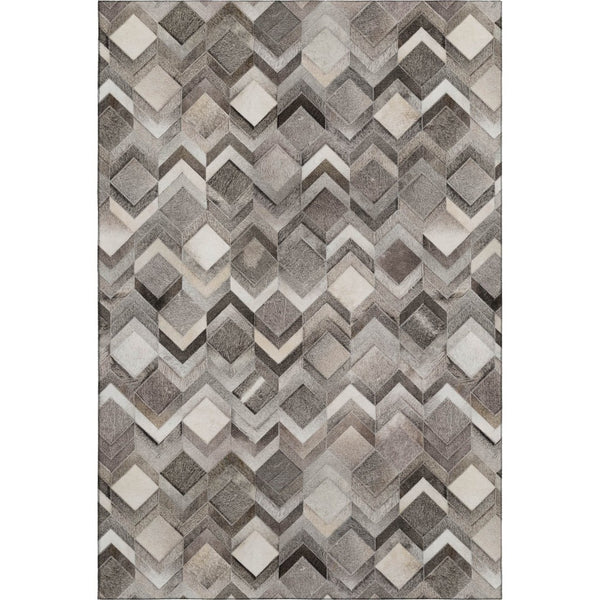 HomeRoots 5' X 8' Geometric Gray Ivory Black Area Rug - Washable, UV Protected, Stain-Resistant, Durable Design 644684