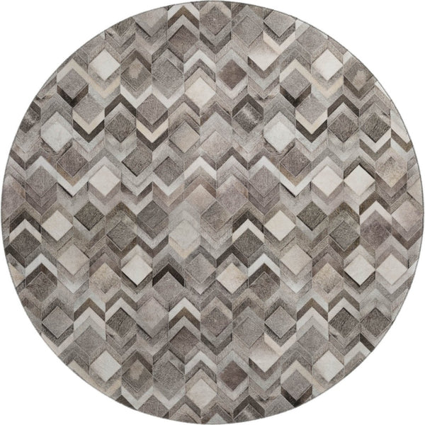 HomeRoots 8' Stylish Gray Ivory Black Geometric Round Rug - Washable, Stain-Resistant, UV Protected for Homes 644685