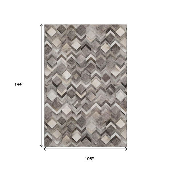 HomeRoots 9' X 12' Stylish Geometric Washable Area Rug with UV Protection - Perfect for Busy Homes & Kids! 644687