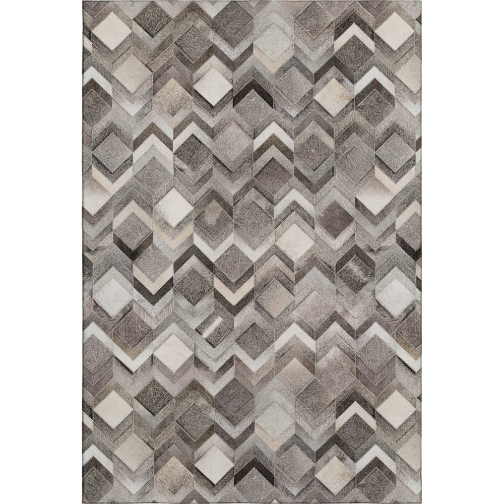 HomeRoots 9' X 12' Stylish Geometric Washable Area Rug with UV Protection - Perfect for Busy Homes & Kids! 644687