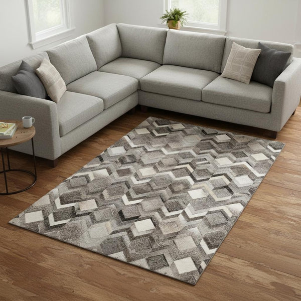 HomeRoots 9' X 12' Stylish Geometric Washable Area Rug with UV Protection - Perfect for Busy Homes & Kids! 644687