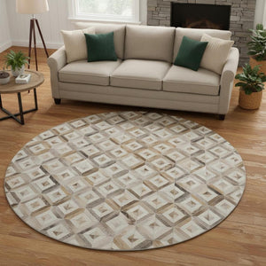 HomeRoots 8' Modern Geometric Round Rug in Gray Brown & Ivory - Washable, UV-Protected, Stain-Resistant Design 644703