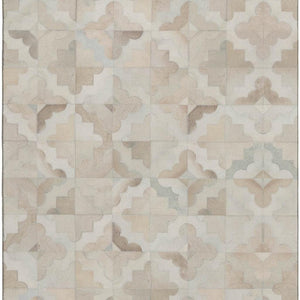 HomeRoots 5' X 8' Washable Geometric Area Rug in Ivory, Beige & Gray - Durable, Stain-Resistant & UV Protected! 644708