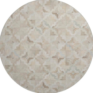 HomeRoots 8' Modern Ivory Beige and Gray Geometric Round Rug - Washable, Stain-Resistant, UV Protected Decor 644709