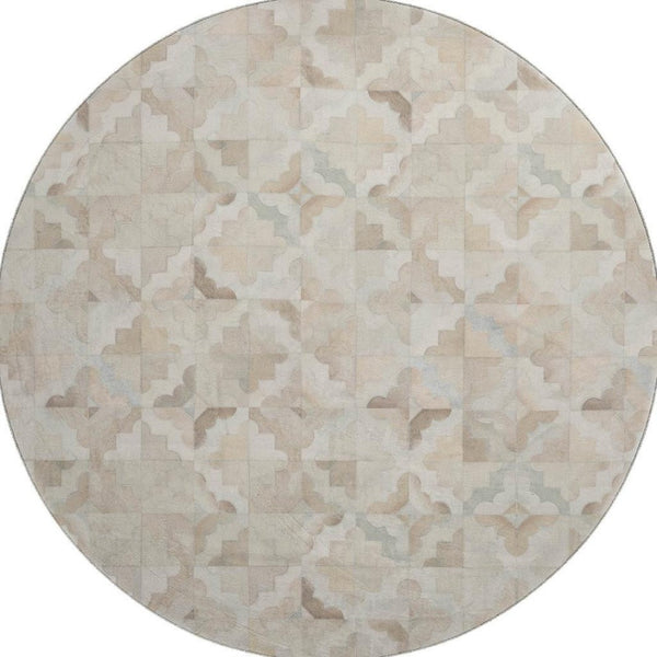 HomeRoots 8' Modern Ivory Beige and Gray Geometric Round Rug - Washable, Stain-Resistant, UV Protected Decor 644709