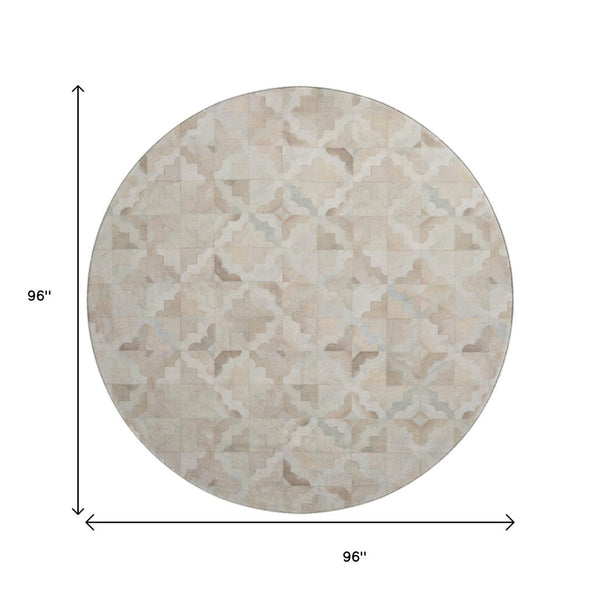 HomeRoots 8' Modern Ivory Beige and Gray Geometric Round Rug - Washable, Stain-Resistant, UV Protected Decor 644709