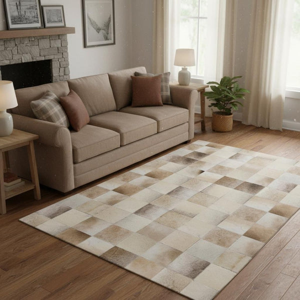 HomeRoots 5' X 8' Taupe Ivory Beige Patchwork Area Rug - Washable, UV Protected, Stain Resistant for Homes 644720