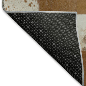HomeRoots 8' Brown and Ivory Patchwork Round Rug - Washable, UV-Protected, Durable, Ideal for Busy Homes 644727