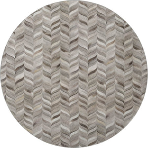 HomeRoots 8' Gray and Ivory Geometric Washable Round Rug – Durable, UV-Protected, Perfect for High-Traffic Areas 644745