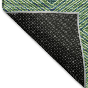 HomeRoots 8' Stylish Green and Navy Blue Geometric Washable Round Rug with UV Protection for High-Traffic Areas 644763