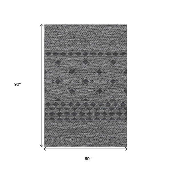 HomeRoots 5' X 8' Gray and Black Geometric Area Rug - Washable, UV Protected, Stain Resistant for Modern Homes 644768
