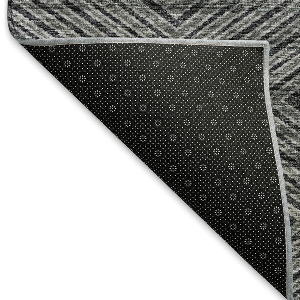 HomeRoots 8' X 10' Gray and Black Geometric Area Rug - Washable, Stain-Resistant, UV Protected for Modern Spaces 644770