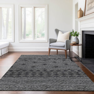 HomeRoots 8' X 10' Gray and Black Geometric Area Rug - Washable, Stain-Resistant, UV Protected for Modern Spaces 644770