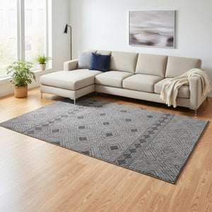 HomeRoots 10' X 14' Gray and Black Geometric Area Rug - Washable, Stain Resistant, UV Protected for Modern Homes 644772