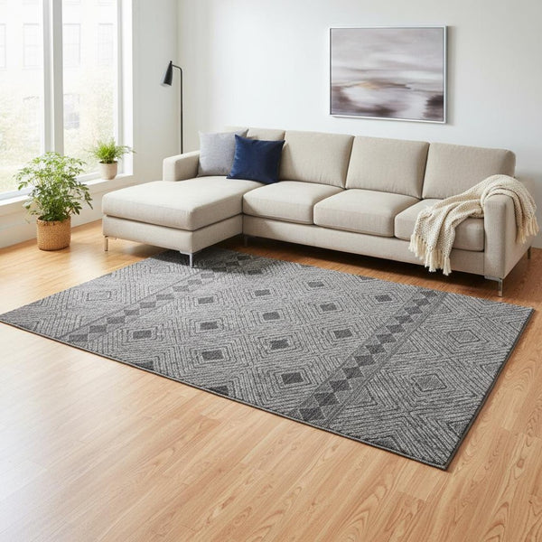 HomeRoots 10' X 14' Gray and Black Geometric Area Rug - Washable, Stain Resistant, UV Protected for Modern Homes 644772