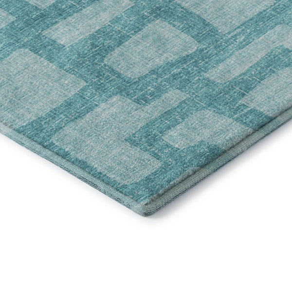HomeRoots 8' Turquoise and Sky Blue Abstract Round Rug - Machine Washable, UV Protected, Stain Resistant Design! 644835