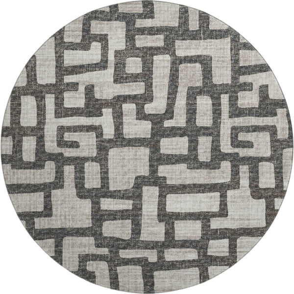HomeRoots 8' Gray and Ivory Abstract Round Rug - Washable, UV Protected, Family-Friendly Style for Any Space 644841