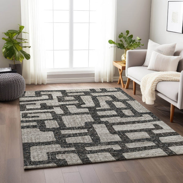 HomeRoots 8' X 10' Gray And Ivory Abstract Washable Area Rug - Durable, Stain Resistant, UV Protected Design 644842