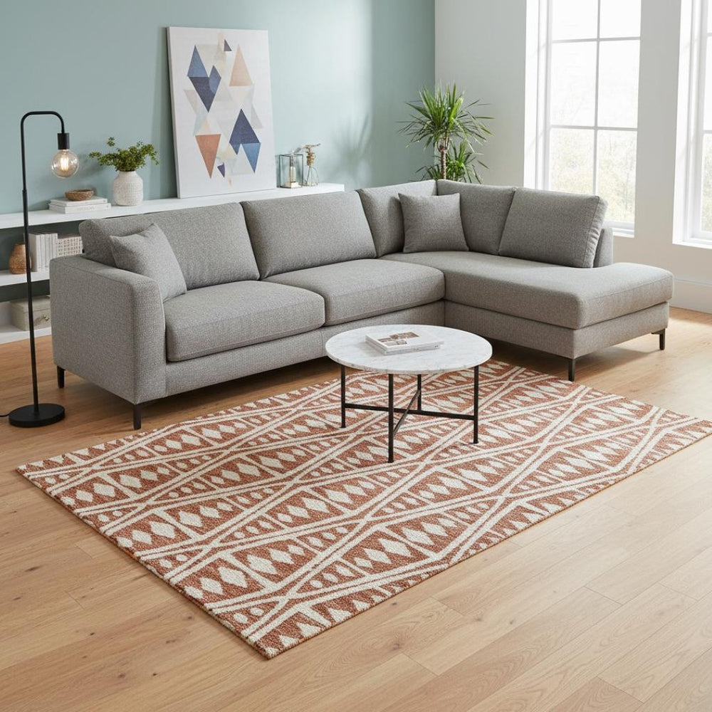 HomeRoots 10' X 14' Stylish Burnt Sienna Tribal Area Rug - Washable, UV Protected & Perfect for Busy Homes! 644886