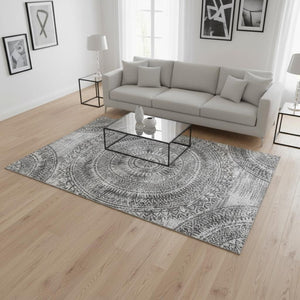 HomeRoots 5' X 8' Gray Medallion Area Rug - Washable, Stain & UV Resistant for High Traffic Homes & Patios 644912