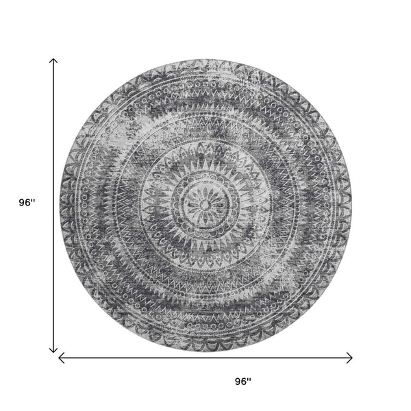 HomeRoots 8' Gray and Ivory Medallion Round Rug - Washable, UV Protected, Stain-Resistant for Busy Homes! 644913
