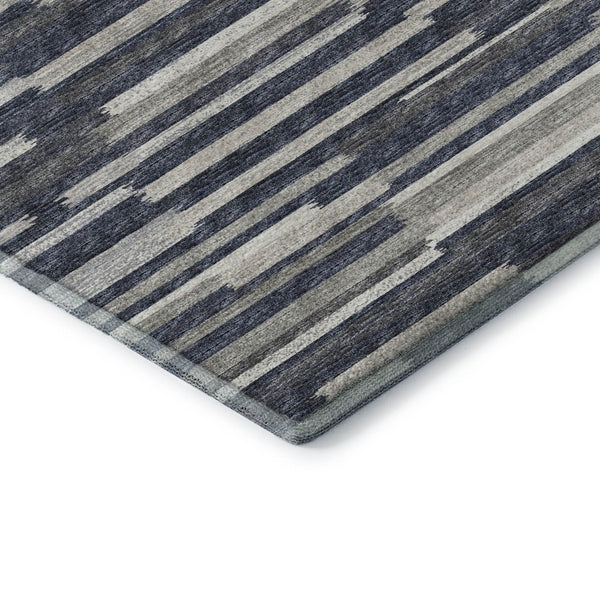 HomeRoots 8' Modern Abstract Gray Charcoal & Ivory Round Rug - Washable, UV Protected, Durable & Stylish! 644937