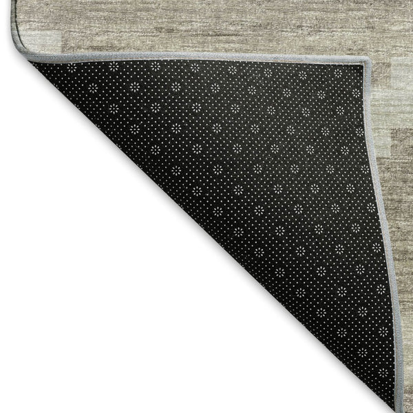 HomeRoots 8' Tribal Round Rug in Tan, Ivory & Beige – Washable, Stain-Resistant & UV-Protected for Every Space 644943