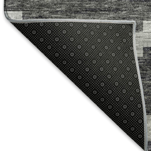 HomeRoots 5' Tribal Washable Area Rug in Gray, Ivory & Charcoal - UV Protected, Stain Resistant, Easy Care! 644954