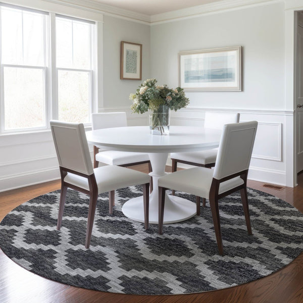 HomeRoots 8' Gray Ivory Charcoal Tribal Washable Round Rug – Durable, UV Protected, Modern Style for Any Space 644955